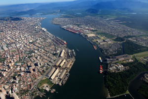 Porto de Santos bate recorde de movimentação de cargas nos nove primeiros meses de 2026