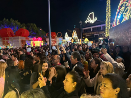 Com expectativa de receber 1,7 milhão de turistas, Campos do Jordão inaugura decoração de Natal; veja