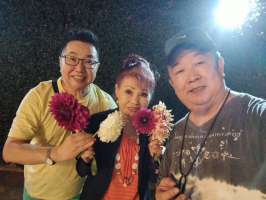 A história de carinho entre mãe e filho inseparáveis que morreram em dias seguidos 