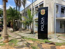 Homem é preso após jogar álcool no corpo da mãe e ameaçar atear fogo em Charqueada