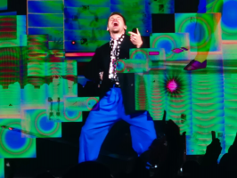 Fãs do cantor Harry Styles se revoltam com cancelamento de show em SP: 'Acabaram com um dos maiores sonhos que eu tinha'