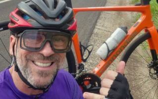 Família busca respostas após professor da USP ser resgatado em estado grave ao sair para pedalar em Ribeirão Preto, SP