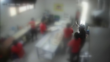 Ladrões armados invadem salgaderia, agridem funcionários e atiram para o alto em Sertãozinho, SP